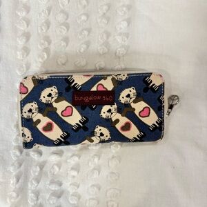 Bungalow360 Zip Around Wallet Sea Otter